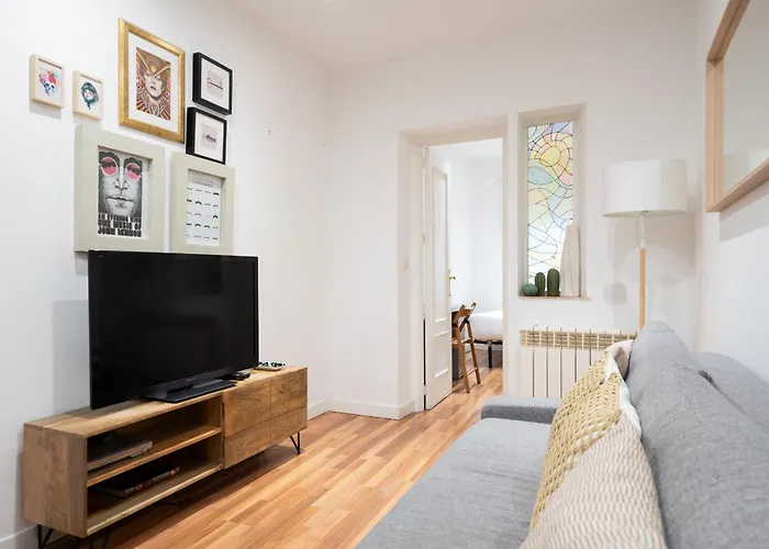 Apartamento En La Plaza De Lavapies Alquiler Temporal